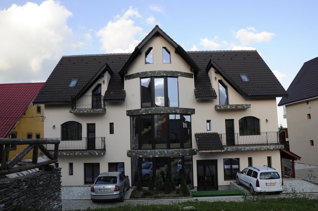 Vila Ozon Ranca Exterior photo